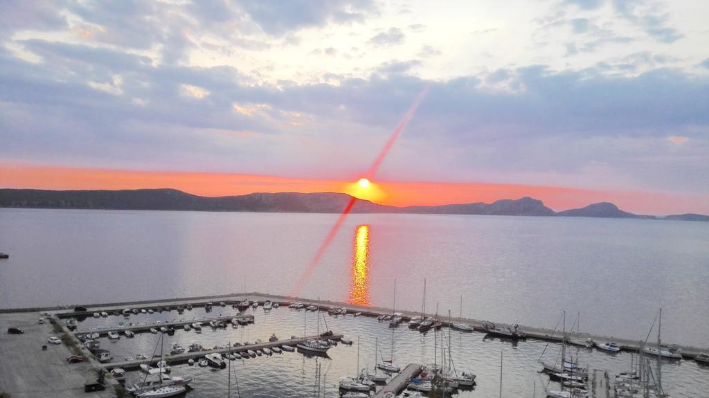 12 Gods Resort Pylos Pokoj fotografie